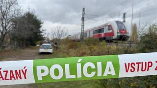 nehoda vlaky Pezinok