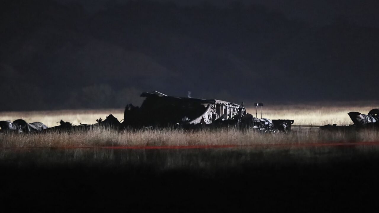 Pri páde tureckého vojenského lietadla zomrela celá posádka. Minister obrany zverejnil fotografie padlých vojakov