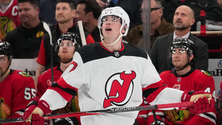 NHL: Nemec hrdinom zápasu. Proti Chicagu strelil svoj prvý hetrik v kariére a zariadil víťazstvo Devils (+video)