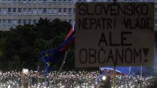 Protest konsolidácia