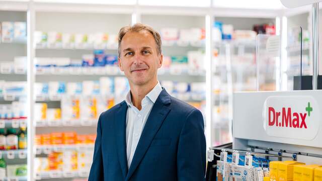 Marian Janos_DrMax_01.jpg