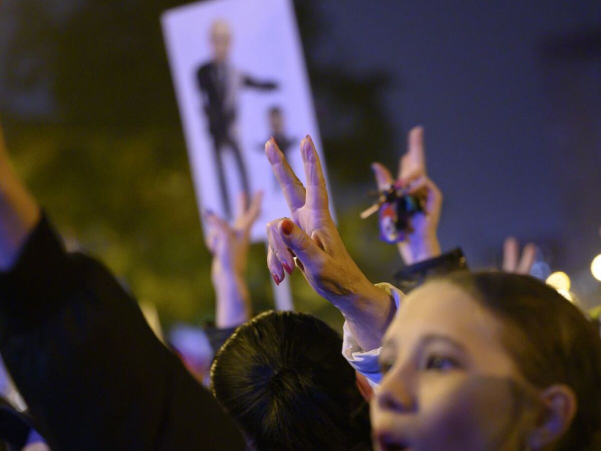 nežná revolúcia 17. november protest