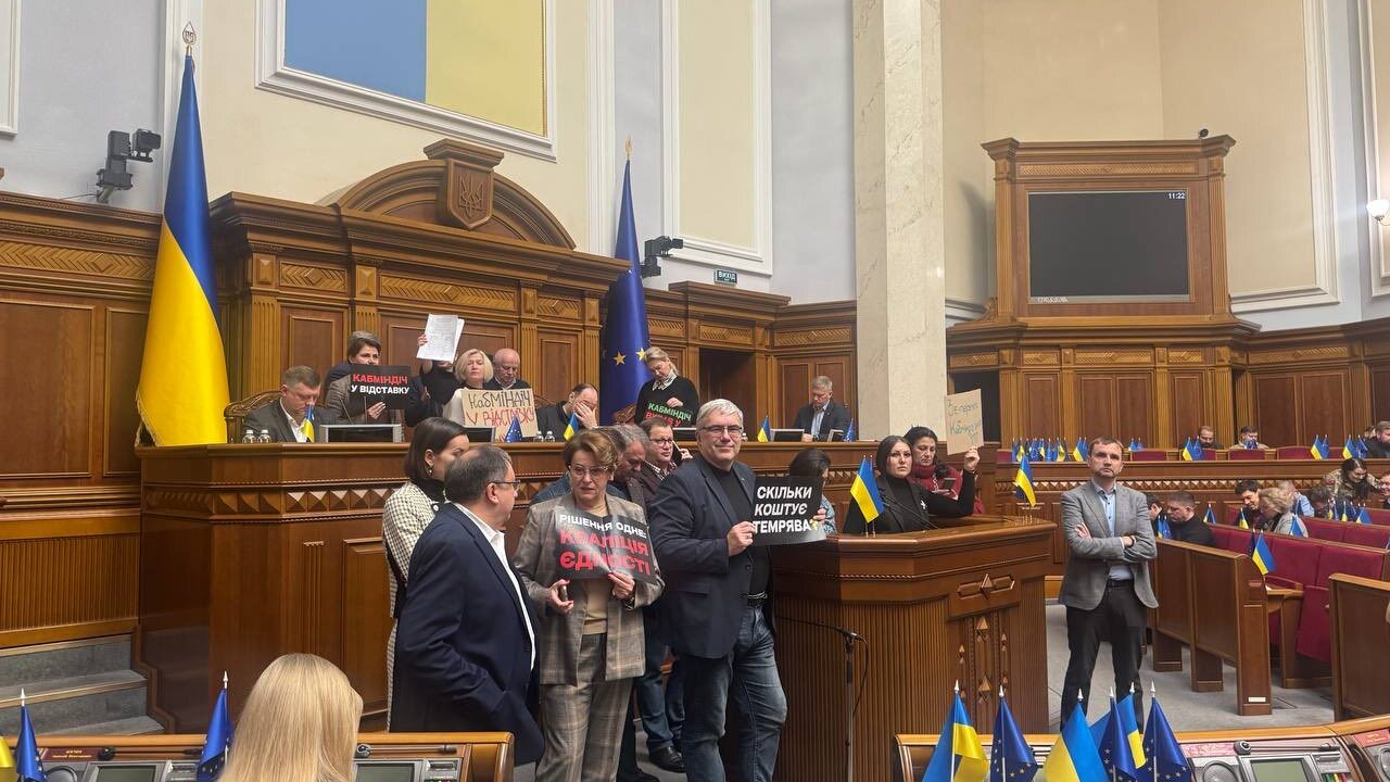 Ukrajina parlament 