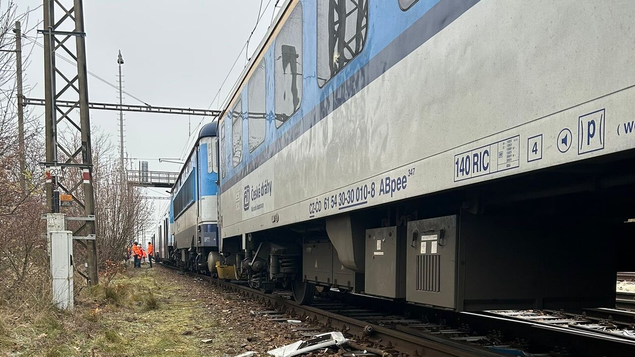 zrážka vlaky, česko