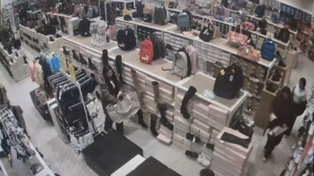 zlodeji oblečenie bratislava