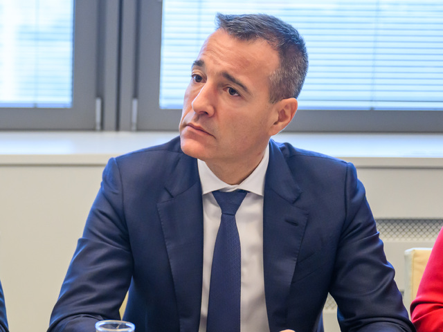 Drucker zastavil procesy okolo NITC a spustil komplexnú kontrolu. Preverí postup, zmluvy aj možné konflikty záujmov