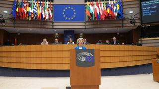 Eurokomisia predloží právny text o využití zmrazených ruských aktív. Pôžička pokryje potreby Ukrajiny