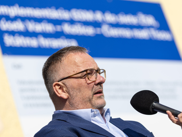 Riaditeľ ŽSR Ivan Bednárik sa vzdal funkcie. Kreslo v železniciach vymieňa za post českého ministra dopravy
