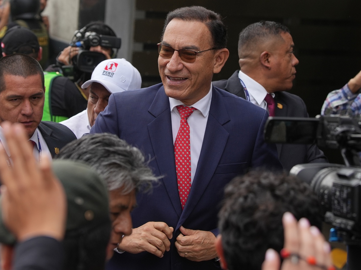 byvaly prezident peru  Martin Vizcarra