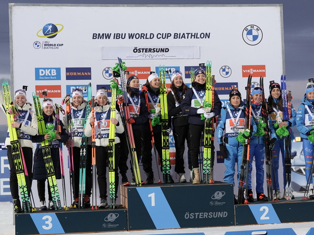 Slovenské biatlonistky sa v Östersunde pobili o každú sekundu. Presná streľba im zaistila ôsme miesto