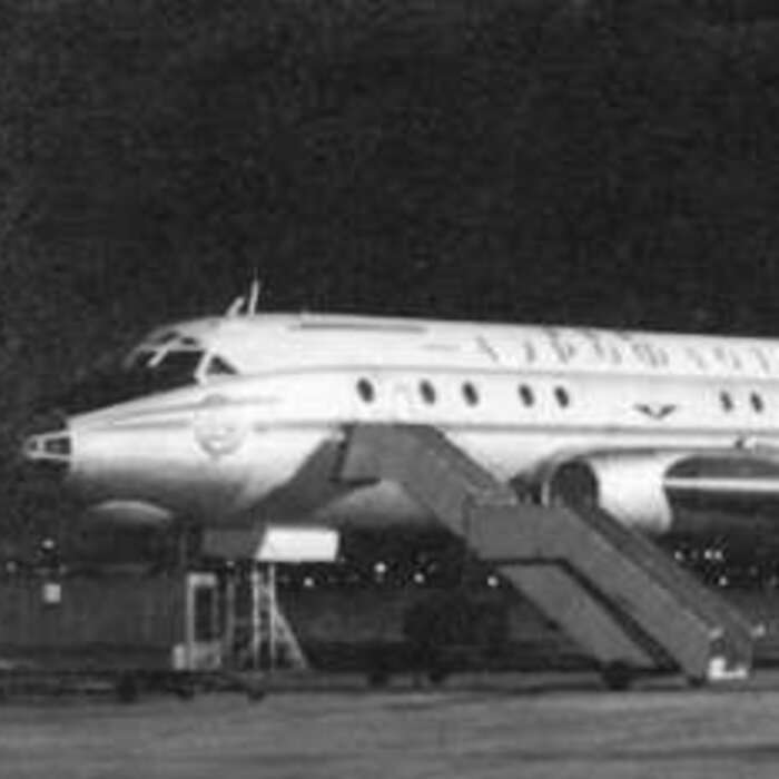 Tu-104