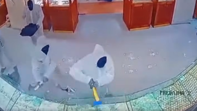 krádež bratislava zlatníctvo