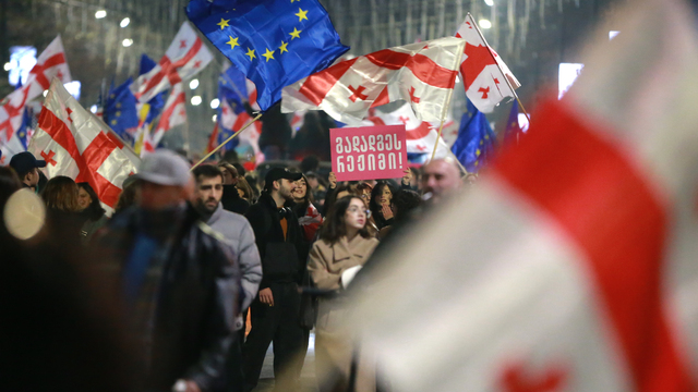 Gruzínsko protesti demonštranti 