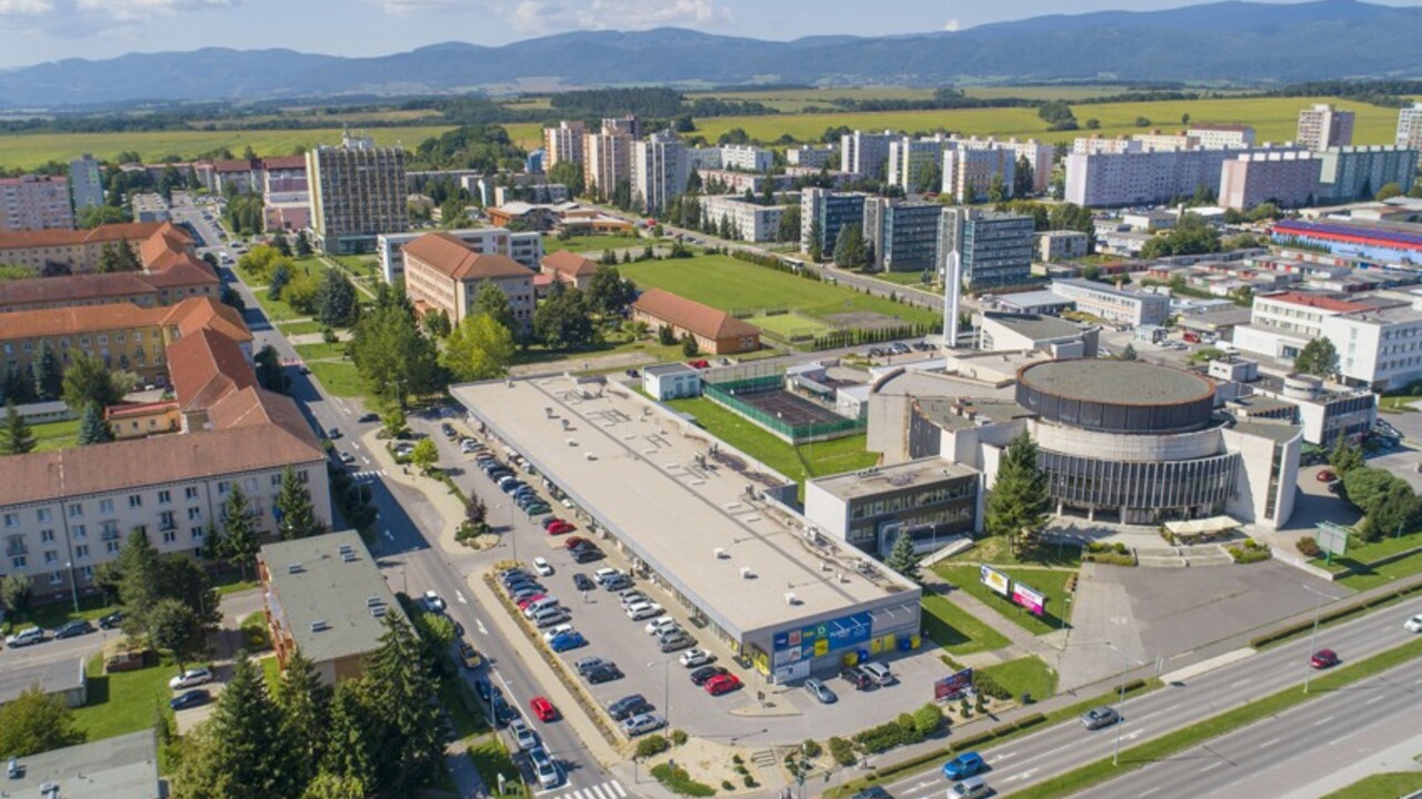 thumbnail_V realitných fondoch vlastní investor podiel na desiatkach projektov naraz. Aj v retailovm parku Storia Žiar nad Hronom.jpg