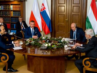 Karol Nawrocki, prezident SR Peter Pellegrini, maďarský prezident Tamás Sulyok a český prezident Petr Pavel