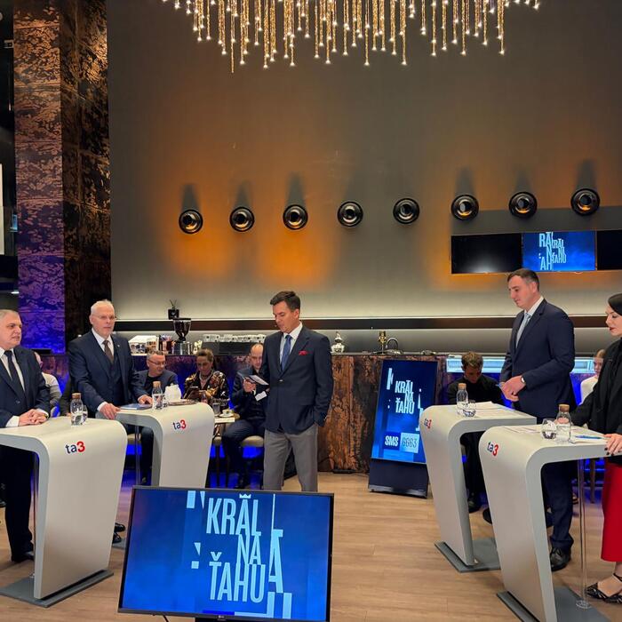 sns a ps v kralovi na tahu