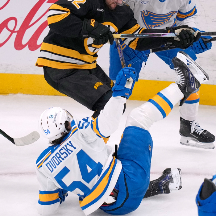 Blues_Bruins_Hockey889293.jpg
