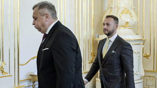 Hnusia sa mi Voderady, vyhlásil Danko. Ostré strieľa po Pellegrinim aj Hlase, no vládu „nerozbije“