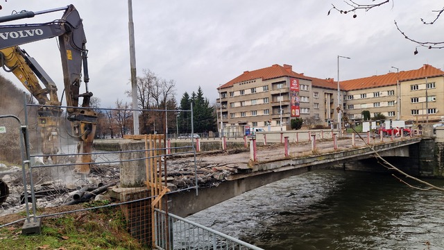most búranie Banská Bystrica