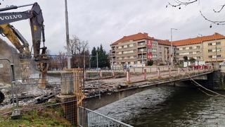 most búranie Banská Bystrica