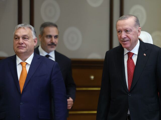 Orbán s Erdoganom rokovali o obrane, obchode aj energiách. Turecko zaručí prepravu ruského plynu do Maďarska
