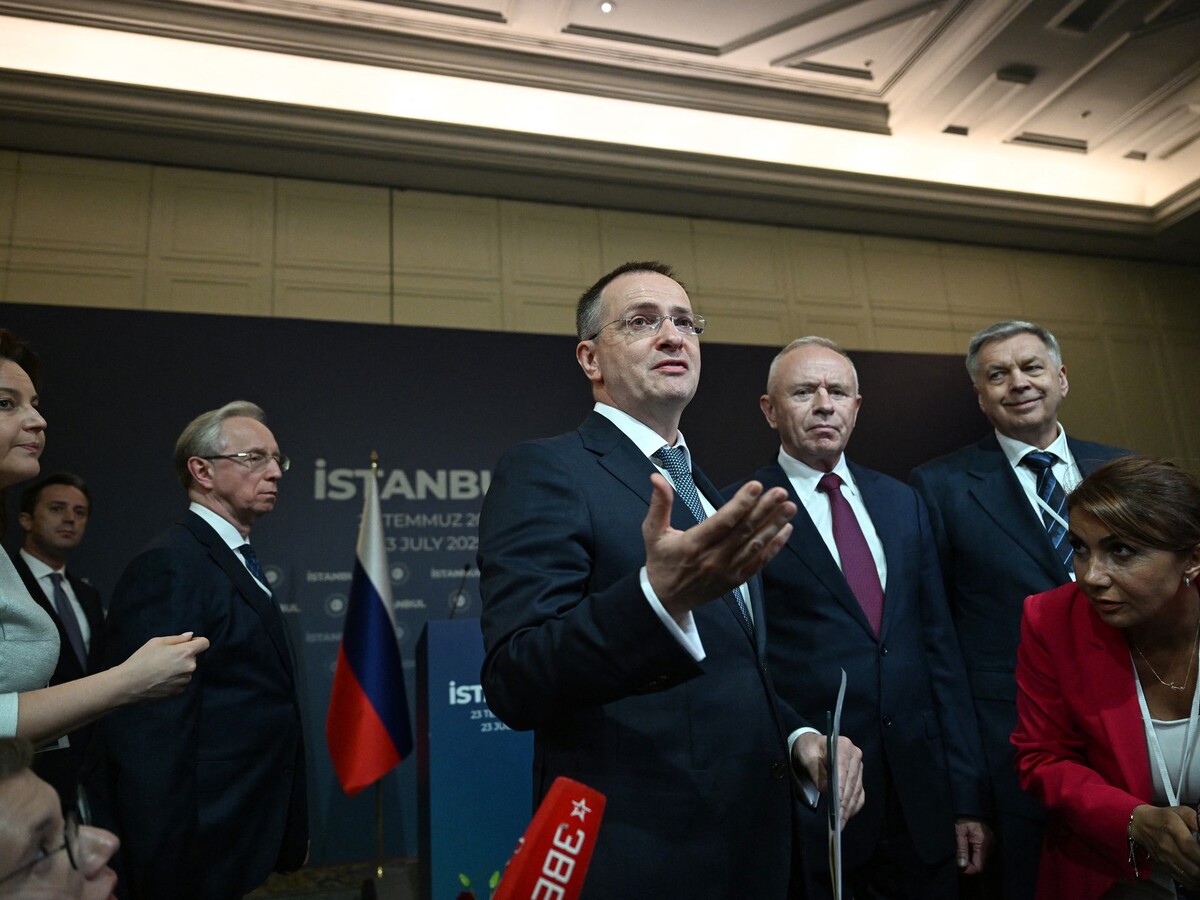 Vladimir Medinskij Istanbul