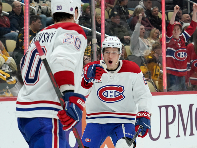 NHL: Večer slovenských hokejistov v zámorí. Slafkovský žiaril tromi bodmi, Nemec sa tešil z víťazstva v derby