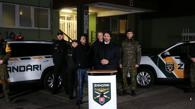 Žandári Kaliňák Šutaj Eštok