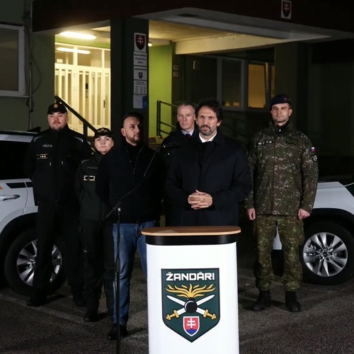 Žandári Kaliňák Šutaj Eštok