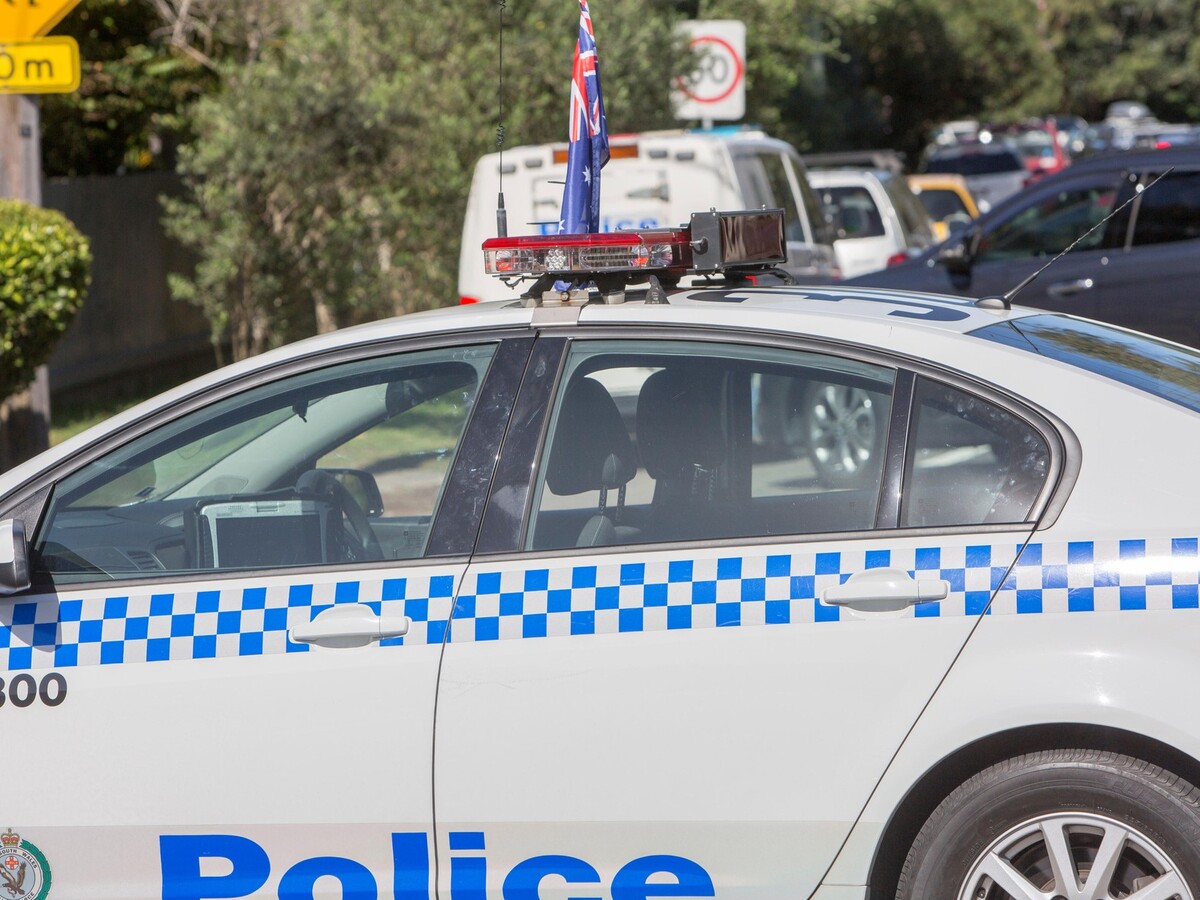 polícia austrália.jpg