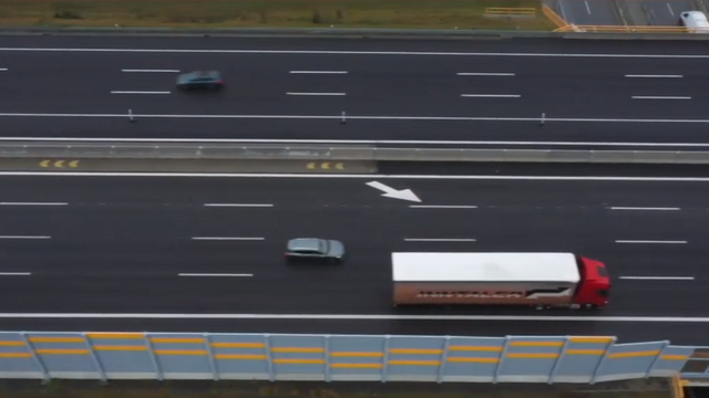 diaľnica, štvorprúdovka