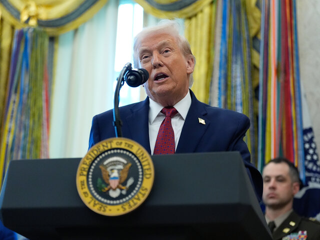 Po rozhovore so Zelenským a 
lídrami Európy Trump hovorí o historickej blízkosti mierovej dohody
