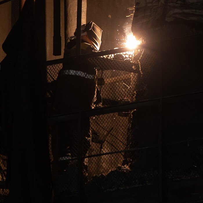 Ukrajina elektrina pracovník 