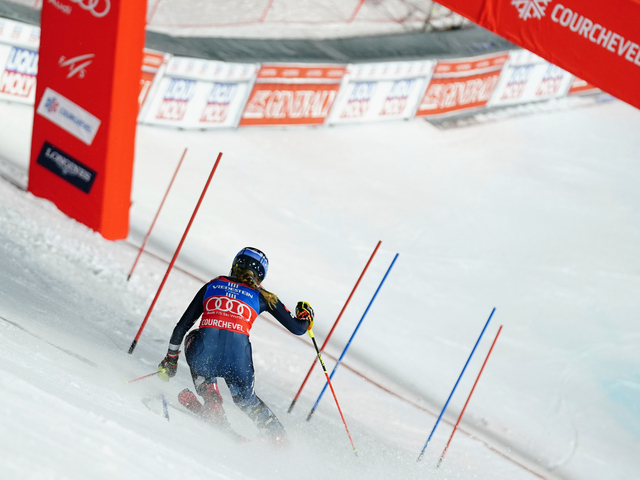 Američanka Shiffrinová nenašla premožiteľku ani vo Francúzsku. Po štvrtom triumfe v slalome má pohodlný náskok