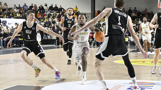 Basketbalisti Patrioti Levice zdolali Rigu a sú medzi 24 najlepšími tímami Ligy majstrov. Zápas mali suverénne v rukách