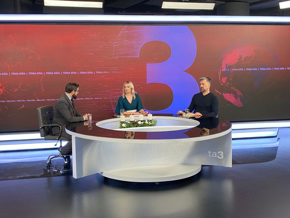 Téma dňa, Minár, Lenč