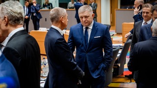 Fico: Držte palce, aby ma za suverénny postoj nedefenestrovali. V Bruseli sa začína rokovať o Ukrajine