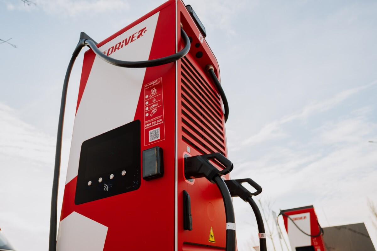 thumbnail_ZSE_OC OPTIMA_02.jpg