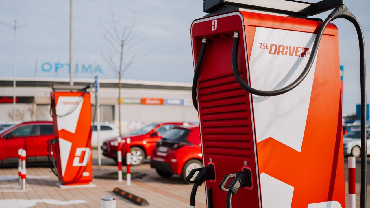 thumbnail_ZSE_OC OPTIMA_04.jpg