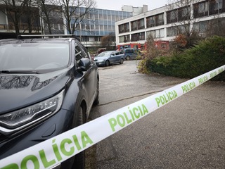 polícia zásah nr.jpg