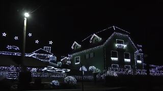 Dom, ktorý žiari už z diaľky. Vo Visolajoch vznikla jedna z najväčších vianočných výzdob na Slovensku