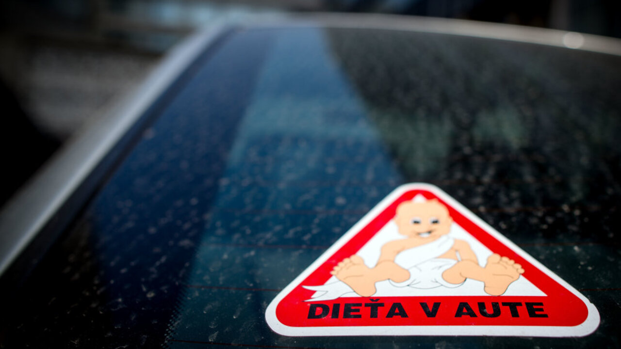 dieťa auto 