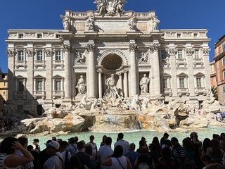 Fontána di Trevi