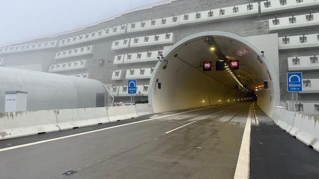 Višňové tunel otvorenie