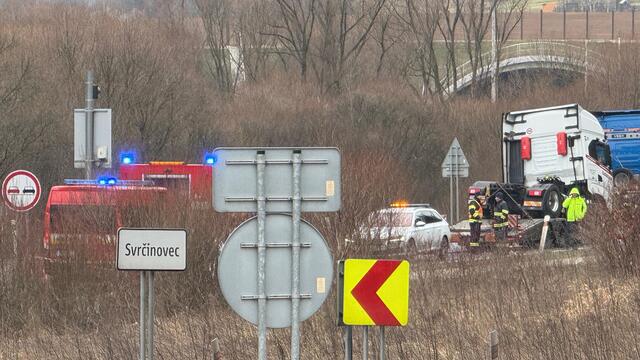 Svrčinovec formaldehyd únik