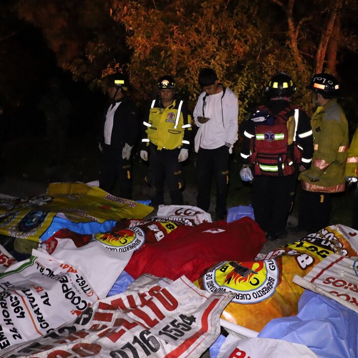 Guatemala nehoda autobusu obete