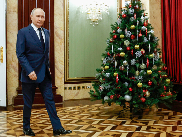 Vianočné pozdravy z Moskvy len pre hŕstku známych. Pekné sviatky želá Putin Ficovi aj pápežovi