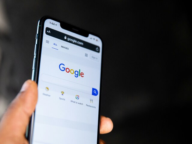 Slayáda, návod na horúčku aj vlastný vek. Aké bizarnosti vyhľadávali Slováci na Google v roku 2025? 