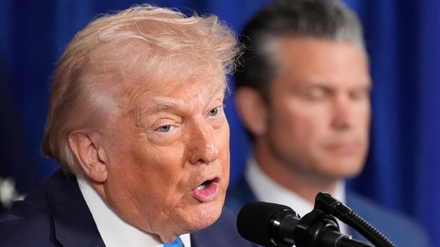 Donald Trump, Pete Hegseth