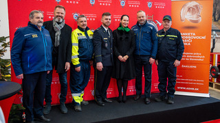 Víťazi 1. ročníka Ankety dobrovoľní hasiči roka prevzali hasičské štvorkolky